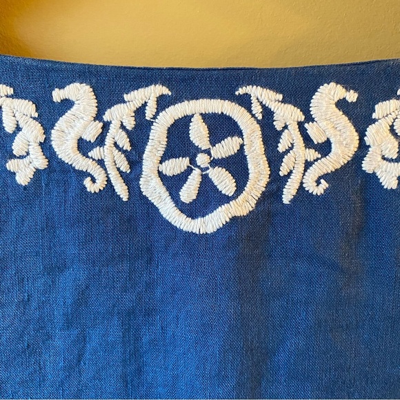 Lilly Pulitzer Blue Embroidered V Neck 100% Linen Blouse Women’s Size Medium - Picture 7 of 13